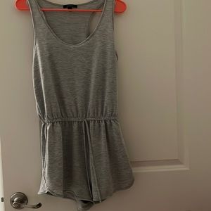 Grey romper size M